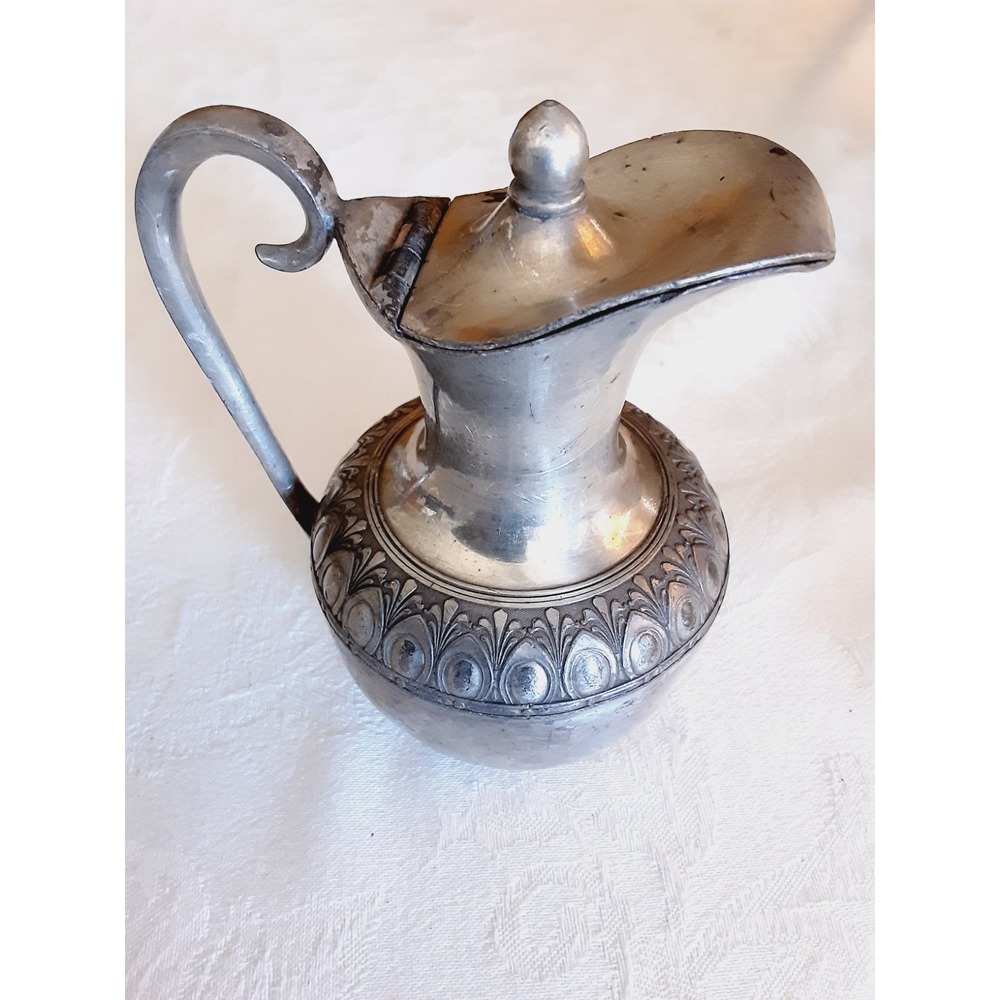 Antique Superior Silver Co  Syrup Pitcher Creamer Quadruple Plate Hinged Vessel